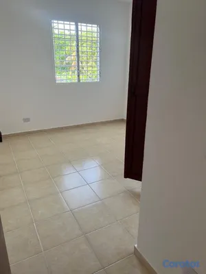 apartamentos - se alquila apartamento ubicado en la Urb. Máximo Gómez, Santo Domingo Norte 9