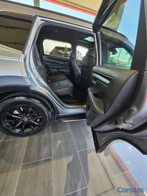 jeepetas y camionetas - 2023 Honda Crv Sport Hybrida 4x4 11