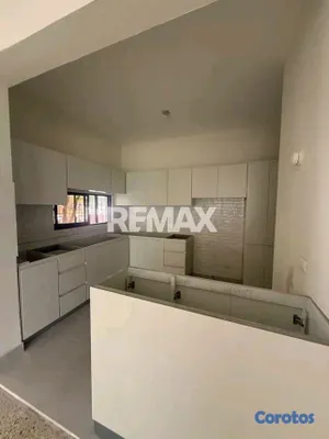 apartamentos - Apartamento en Alquiler en Bella Vista 3 habitaciones 2.5 baños 2parqueos 3