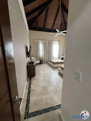 casas - Amplia Villa en Alquiler en Cap Cana · Ref 666046 16