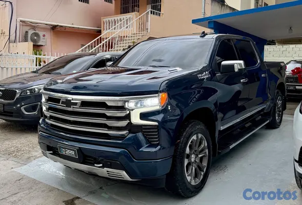 jeepetas y camionetas - Chevrole Silverado highcountry 2023 4x4 4