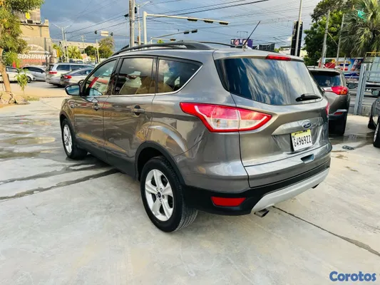 jeepetas y camionetas - Ford Escape Se 2014- 6