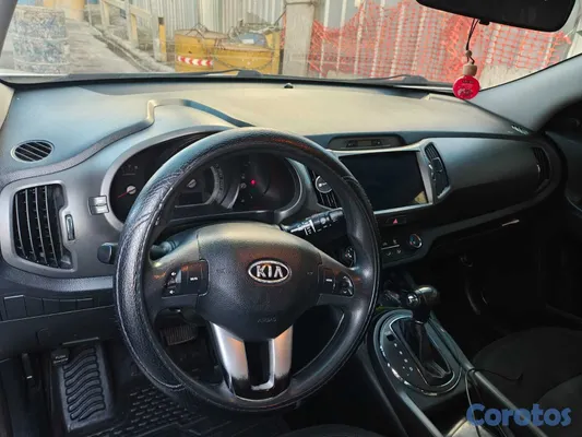 jeepetas y camionetas - KIA SPORTAGE 2012 EXCELENTE CONDICIONES. PRECIO NEGOCIALBLE. 6