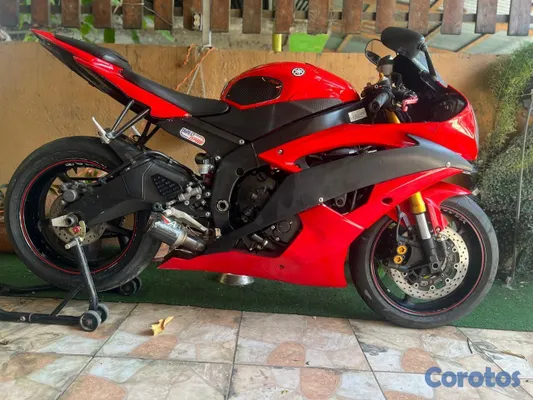 motores y pasolas - vendo en 175mil peso una motora Yamaha roja 2