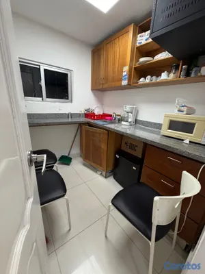 negocios en venta - VENDO OFICINA AMUEBLADA. 7