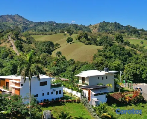 casas vacacionales y villas - Villas en Venta en Jarabacoa, La Vega  5