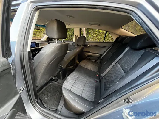 carros - Kia Rio LX 2018 6