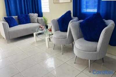 PRECIOSO JUEGO DE MUEBLES  