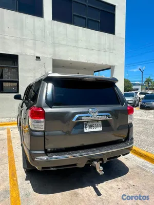jeepetas y camionetas - Toyota 4Runner SR5 | 3 Filas | Piel | Sunroof | Ex 2