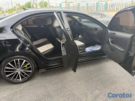 carros - VOLKSWAGEN JETTA SPORT 2016  5