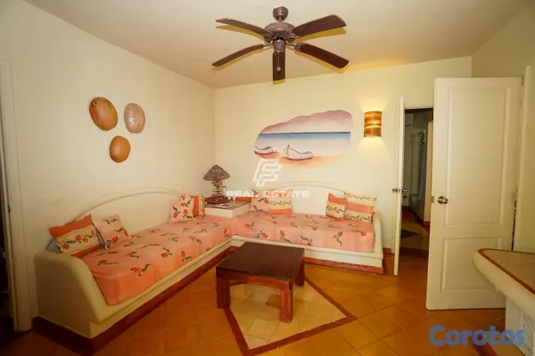 casas vacacionales y villas - Villa en residencial con frondoso Jardín con vistas increíbles 7