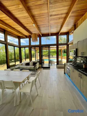 casas vacacionales y villas - Hermosa villa en venta.  4