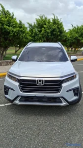 Honda BR-V Touring 2024, única dueña, garantía vigente, por motivo de viaje. 