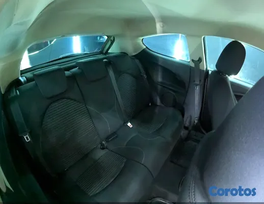 carros - Alfa Romeo Mito Quadrifoglio  Sportiva 6