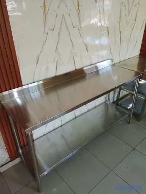 equipos profesionales - mesa acero inoxidable 68 pulgadas  2
