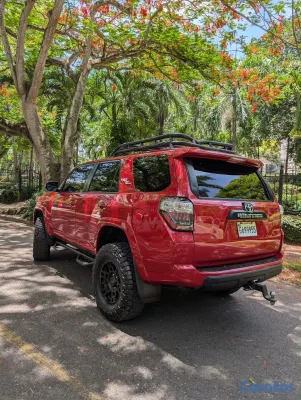 jeepetas y camionetas - 2019 Toyota 4 Runner TRD Off-Road Premium 3