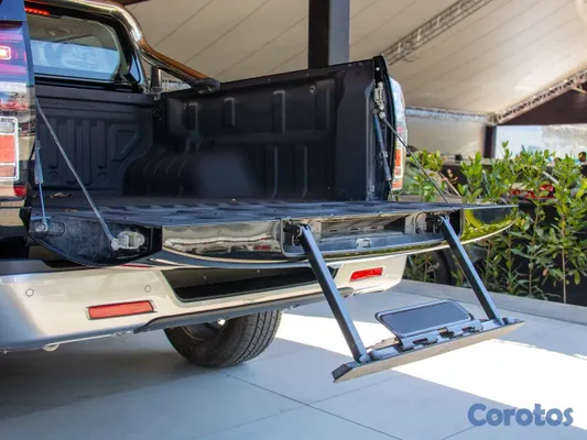 jeepetas y camionetas - Great Wall Poer 2027 3