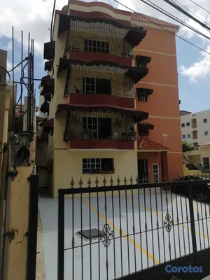 apartamentos - Apartamento en alquiler en Santo Domingo Oeste 2