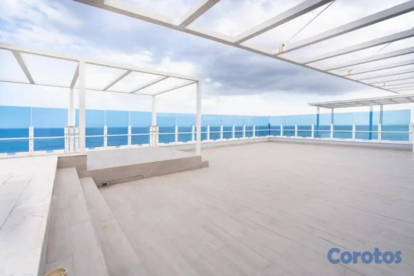 penthouses - En Venta y Alquiler Penthouse en el malecon Frente el mar 2