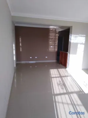 apartamentos - Alquilo Apartamento 2do Nivel con 3 habitaciones y 5