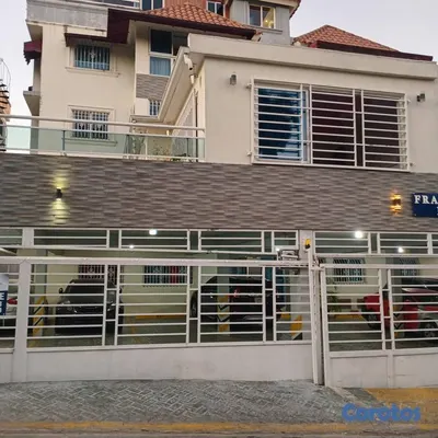 apartamentos - Apartamento de 3 habitaciones en venta en Colina d 4