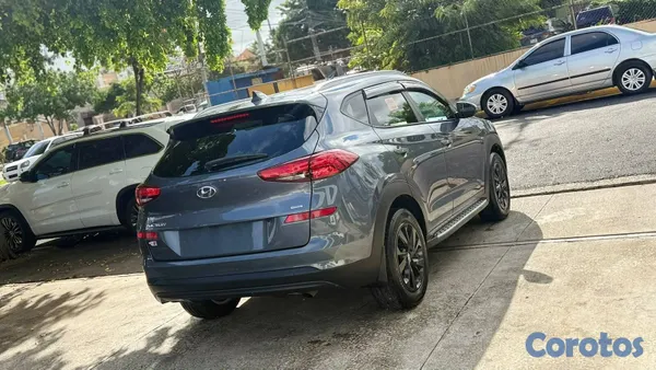 jeepetas y camionetas - 2021 Hyundai Tucson SE AWD CLEAN CARFAX. 5
