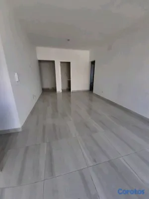 apartamentos - Apartamento en Alquiler en Evaristo Morales 2 habitaciones 2 parqueos 2.5 baños 4