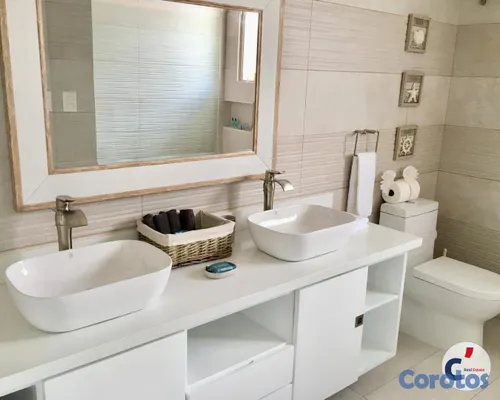 casas - Exclusiva Villa Inteligente de 6 Habitaciones con  7