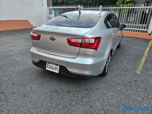 carros - kia rio 2017 doch 2