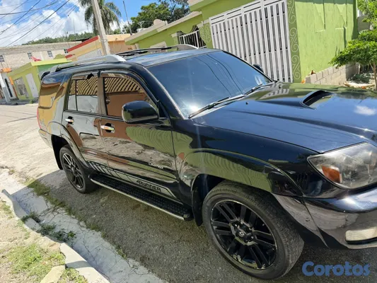 jeepetas y camionetas - Toyota 4runner diésel 2005 3