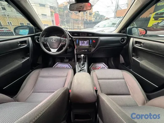 carros - Toyota Corolla LE 2018 8