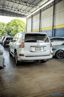 jeepetas y camionetas - Lexus GX 460 Premium 2019 Clean Carfax 4