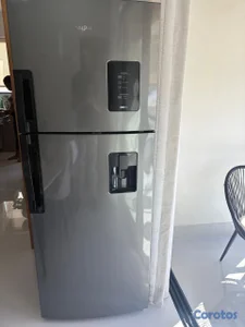 Nevera Whirlpool 16pc