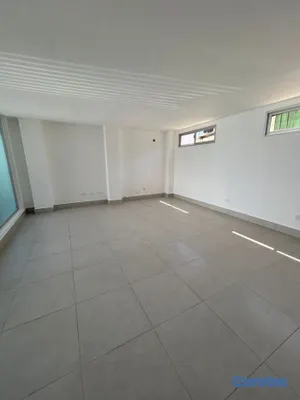 oficinas y locales comerciales - Local Comercial en Alquiler | Los Prados 2