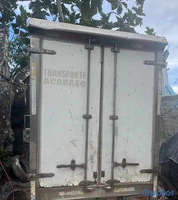 camiones y vehiculos pesados - VENDO FURGÓN DE CARGA SECA PARA CAMIÓN DAIHATSU  2