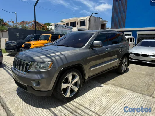 jeepetas y camionetas - Jeep Grand Cherokee 2011 3