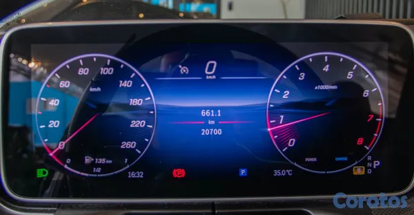 carros - Mercedes-Benz Clase CLE 300 4Matic Cabriolet 2025 10