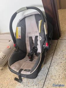 cargador de bebé de carro