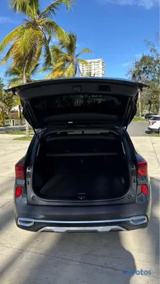 jeepetas y camionetas - Kia Seltos 2022 Excelente Condiciones 3