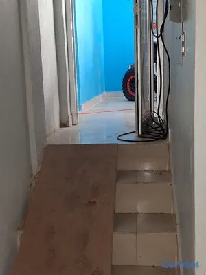 oficinas y locales comerciales - Alquilo Local 2 niveles 350 mts  mts en la 27 febr 6