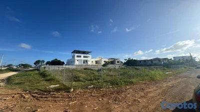 TERRENO EN ALQUILER EN LA AVENIDA HIPICA