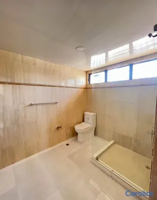 apartamentos - ALQUILO EN PIANTINI APARTAMENTO CON SHERATCK SUPER AMPLIO Y MODERNO POR DENTRO 5