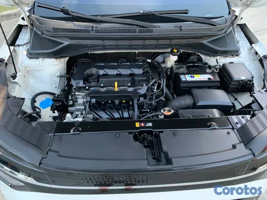 jeepetas y camionetas - KIA CARENS 2023 4