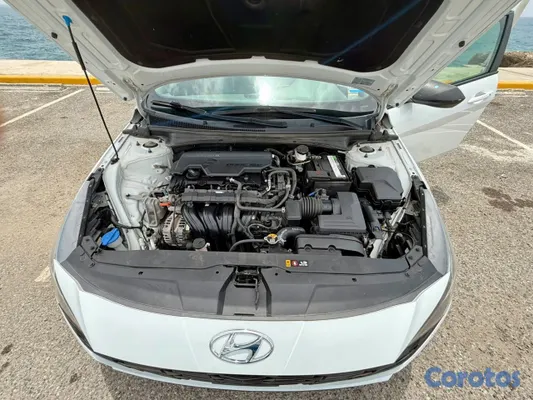 carros - hiunday elantra sle 2021 3