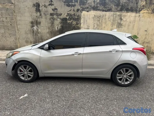 carros - Hyundai Elantra GT 2016 5