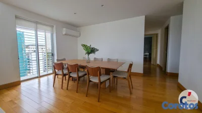 Penthouse Amueblado con Terraza Privada en Evarist