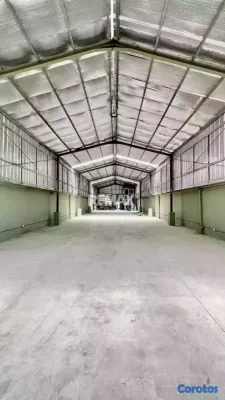 oficinas y locales comerciales - Nave industrial de 500mt2 en alquiler en Ensanche  6