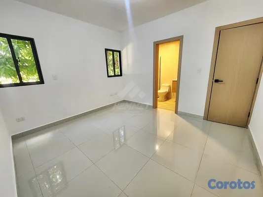 apartamentos - APARTAMENTO RENTA PLANTA FULL Y PISCINA LLANOS GUR 10