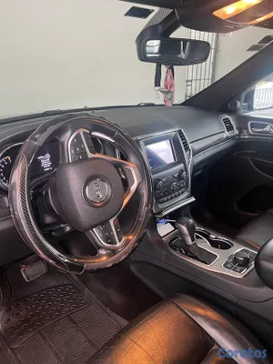 jeepetas y camionetas - 🚙🔥 VENDO / TRASPASO JEEP GRAND CHEROKEE LIMITED 2018 🔥 4