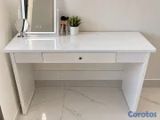 muebles y colchones - Vendo Escritorio Blanco Con Gaveta 